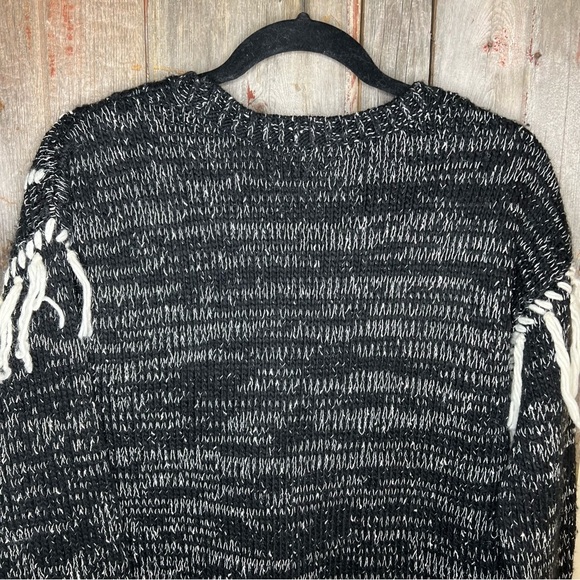Saylor Oversized Black and White Fringe Sweater with Open Sides size XS/ S - Picture 7 of 14